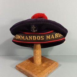 BACHI MARINE NATIONALE FRANCAISE AVEC BANDEAU DES COMMANDOS MARINE DATE 1955 TAILLE 57